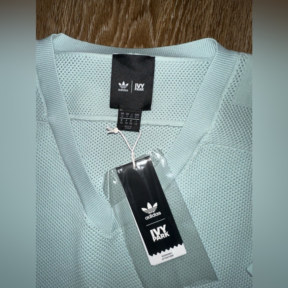 NWT Ivy Park Top - Picture 2 of 11